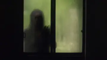 Backdrop to the movie "Loft" #1898980