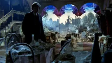 Backdrop to the movie "The Hourglass Sanatorium" #1633965