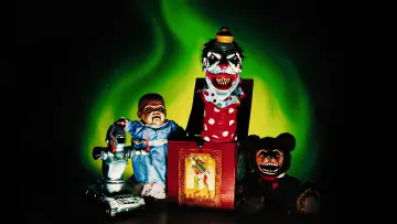 Backdrop to the movie "Demonic Toys" #1872412