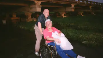 Backdrop to the movie "Trash Humpers" #702373