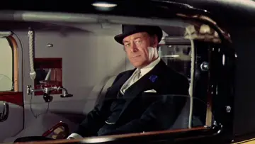 Backdrop to the movie "The Yellow Rolls-Royce" #1853864