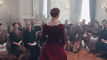 Backdrop to the movie "Phantom Thread" #671790