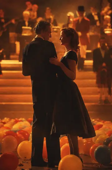 Poster to the movie "Phantom Thread" #966168