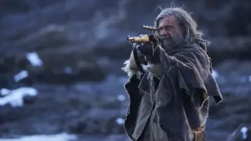 Backdrop to the movie "Cold Skin" #294432