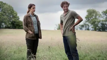Watch film Dark River | UK Trailer
