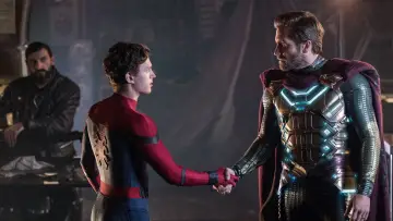Backdrop to the movie "Spider-Man: Far From Home" #1797710