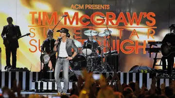 Backdrop to the movie "ACM Presents: Tim McGraw