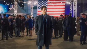 Backdrop to the movie "The Last Full Measure" #987779