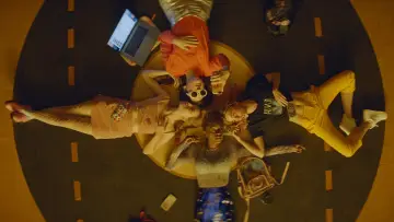 Backdrop to the movie "Assassination Nation" #1746550