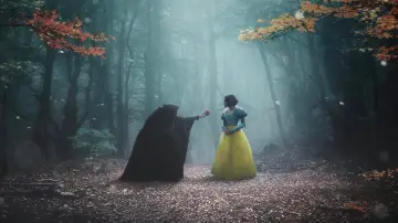 Backdrop to the movie "Snow White" #560150