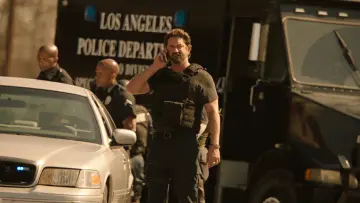 Backdrop to the movie "Den of Thieves" #1798149