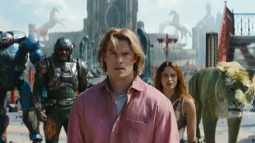 Backdrop to the movie "Masters of the Universe" #549672