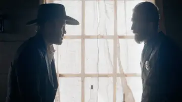 Backdrop to the movie "Hickok" #1064062