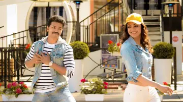Backdrop to the movie "Mersal" #886033