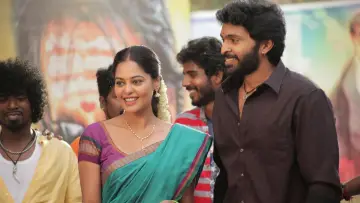 Backdrop to the movie "Pakka" #1163169
