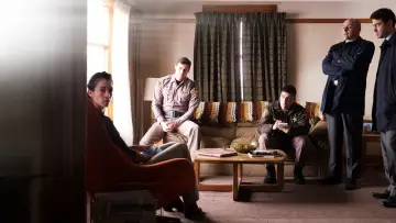 Backdrop to the movie "Shimmer Lake" #423174