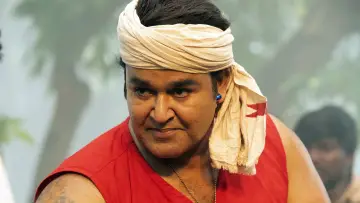 Backdrop to the movie "Odiyan" #1163335