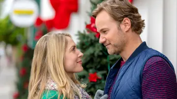 Backdrop to the movie "The Christmas Cure" #1869556