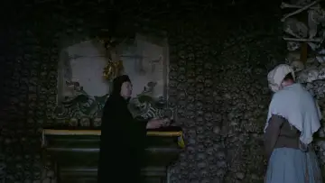 Backdrop to the movie "Hagazussa" #742605