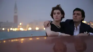 Backdrop to the movie "The Souvenir" #1758068