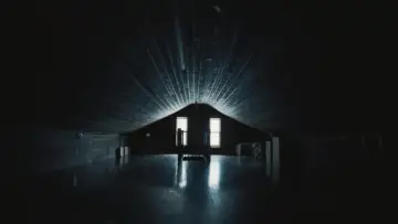 Backdrop to the movie "The Lodge" #1581156