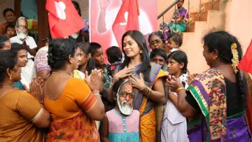 Backdrop to the movie "Thappu Thanda" #1162034
