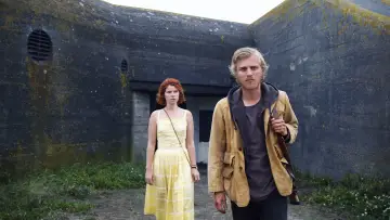 Backdrop to the movie "Beast" #1037519