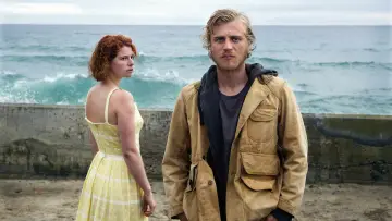 Backdrop to the movie "Beast" #398804