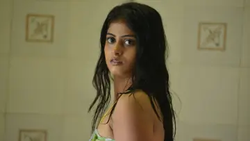 Backdrop to the movie "Ka..Ka..Ka.. Aabathin Arikuri" #1147236