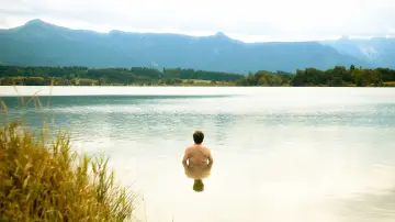 Backdrop to the movie "As Green As It Gets" #1146632