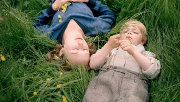 Backdrop to the movie "Becoming Astrid" #1868905