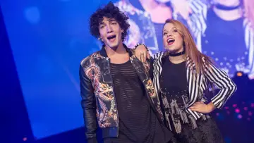 Backdrop to the movie "Soy Luna: Live Concert" #1180335