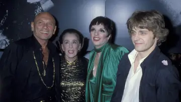 Backdrop to the movie "Studio 54" #1192031