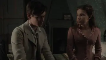 Backdrop to the movie "Enola Holmes" #1825310