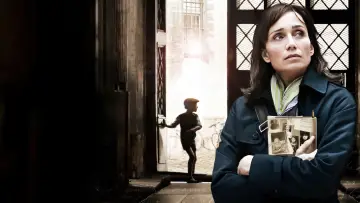 Backdrop to the movie "Sarah