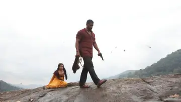 Backdrop to the movie "Raavanan" #1623300