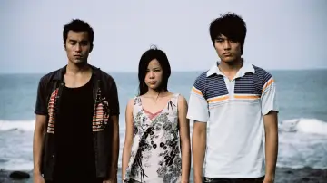 Backdrop to the movie "Eternal Summer" #1897119