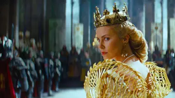Backdrop to the movie "Snow White and the Huntsman" #691118