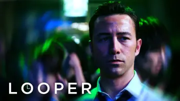 Backdrop to the movie "Looper" #696805