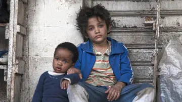 Backdrop to the movie "Capernaum" #846937