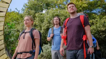 Backdrop to the movie "Midsommar" #1576171