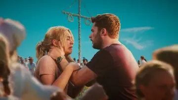 Backdrop to the movie "Midsommar" #1576174