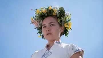 Backdrop to the movie "Midsommar" #954401