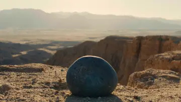 Backdrop to the movie "Everything Everywhere All at Once" #1824627