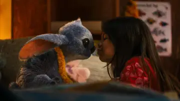 Backdrop to the movie "Lilo & Stitch" #548830