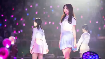 Backdrop to the movie "Twiceland" #1158684