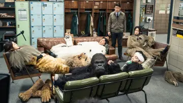 Backdrop to the movie "Secret Zoo" #1072822