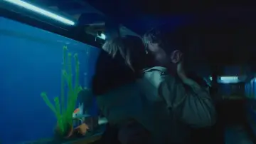 Backdrop to the movie "Little Fish" #862024