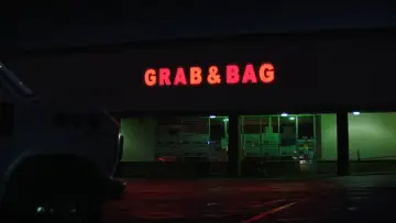 Backdrop to the movie "Fear Street: 1994" #1628841