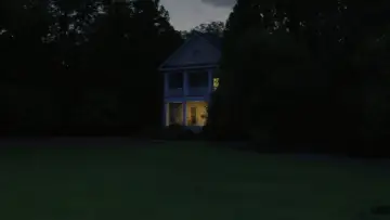Backdrop to the movie "Fear Street: 1994" #1629146